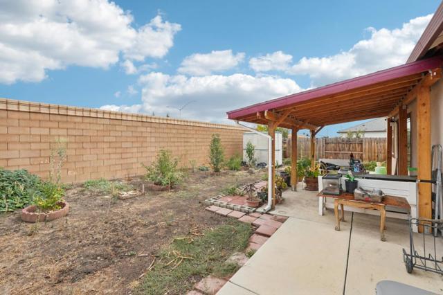 10330 Bono Lane, Stockton CA: https://media.crmls.org/mediaz/69ba2785-5f97-4e46-b682-5a2d073873d0.jpg