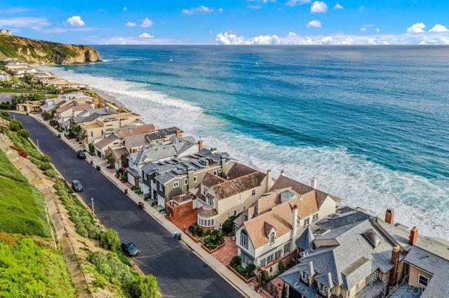 13 Breakers Isle, Dana Point, California 92629, 4 Bedrooms Bedrooms, ,3 BathroomsBathrooms,Single Family Residence,For Sale,Breakers Isle,240017490SD