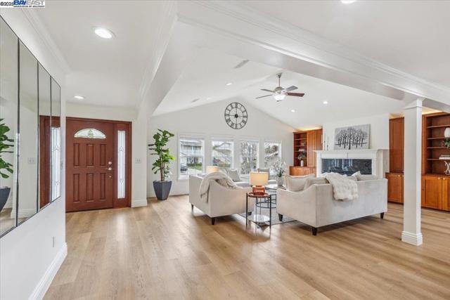 297 Ludlow Pl, San Ramon CA: https://media.crmls.org/mediaz/69bb2353-af06-429c-add4-ef9a2e3464a1.jpg