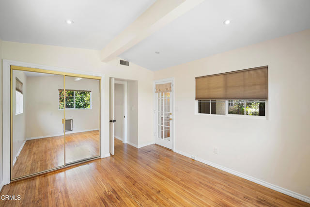 Detail Gallery Image 18 of 32 For 17149 Bullock St, Los Angeles,  CA 91316 - 3 Beds | 2 Baths