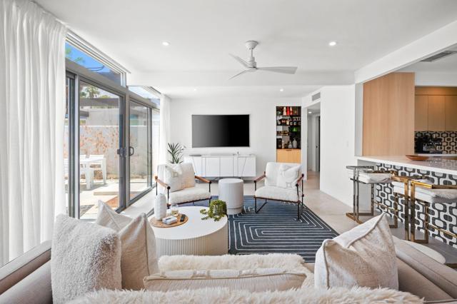 1740 N Via Miraleste, Palm Springs CA: https://media.crmls.org/mediaz/69bd3645-299c-4cef-8a34-45c5c45c32c8.jpg