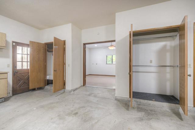 1650 Elevado Road, Vista CA: https://media.crmls.org/mediaz/69be04e2-2c6b-4582-82bb-1c47564a35cc.jpg