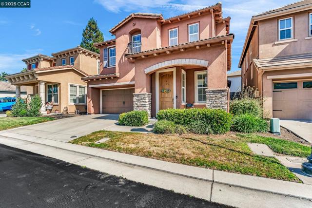 35 Belluno Dr, Stockton CA: https://media.crmls.org/mediaz/69bf18cb-2e53-4b8f-9eb8-156dcb77c838.jpg