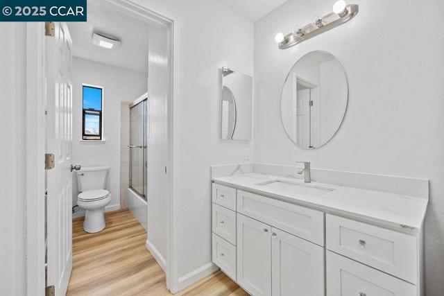16472 Foothill Blvd, San Leandro CA: https://media.crmls.org/mediaz/69bfc3eb-bc1a-44cf-87e6-41537a5a2310.jpg