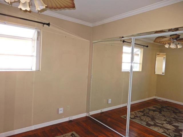 2060 Pulgas Avenue, East Palo Alto CA: https://media.crmls.org/mediaz/69c04eec-27b6-45b0-ae4d-a3e7f30f6ae7.jpg