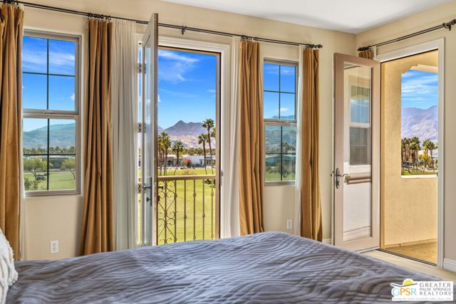 4284 Arcada Street, Palm Springs CA: https://media.crmls.org/mediaz/69c07b2d-889b-4592-83d7-a64203eaa60a.jpg