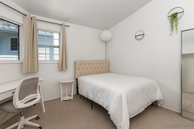 972 8 Sapphire St, San Diego CA: https://media.crmls.org/mediaz/69c1f752-12e8-48ed-8cc0-8b6ed3f4f99b.jpg