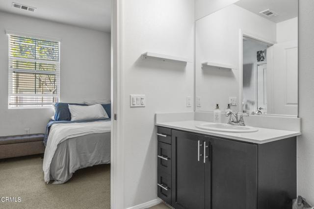 577 Pioneer Street, Camarillo, CA, 93010 577 Pioneer Street, Camarillo, CA, 93010