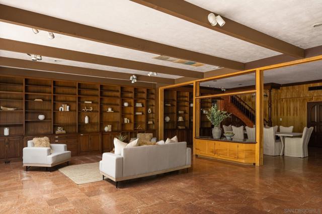 1010 Myrtle Way, San Diego CA: https://media.crmls.org/mediaz/69c45846-ae49-4ac3-b626-744d2e4b0f02.jpg