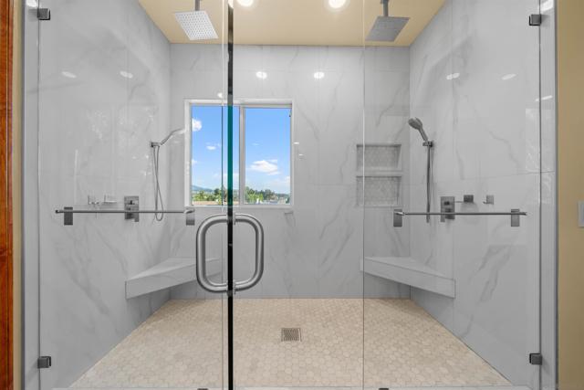 32991 Adelante St, Temecula CA: https://media.crmls.org/mediaz/69c56115-2740-4cc1-b16e-9e7f9bbde6b7.jpg