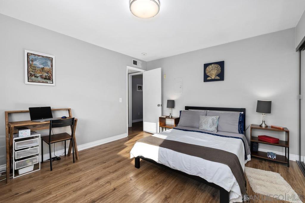 1756 Esssex St - photo 14