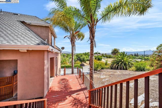 3405 Story Lane, San Jose CA: https://media.crmls.org/mediaz/69c7f1b6-a76b-4de8-8222-0be5d2cc97aa.jpg