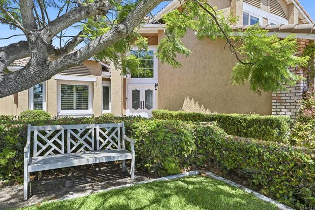 Detail Gallery Image 14 of 59 For 825 Robert Ln, Encinitas,  CA 92024 - 4 Beds | 3 Baths