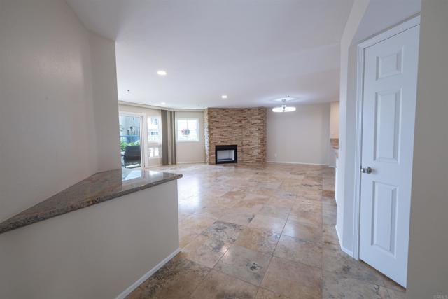 Detail Gallery Image 31 of 40 For 400 N Pacific St #111,  Oceanside,  CA 92054 - 2 Beds | 2 Baths