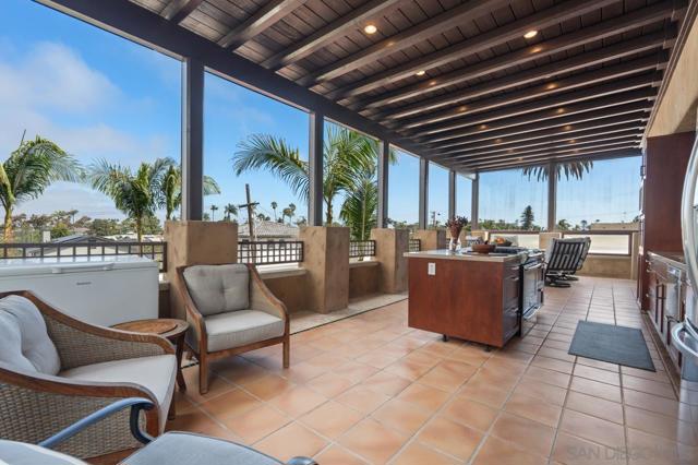 1728 West Lewis, San Diego CA: https://media.crmls.org/mediaz/69c9ad89-8904-4cc1-a71a-8c57e02b5622.jpg