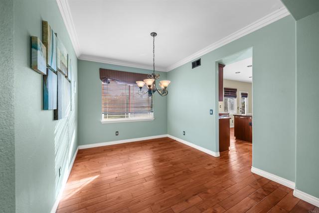 1033 Goldeneye, Carlsbad CA: https://media.crmls.org/mediaz/69ca4c83-024a-419c-93c5-130f662318ae.jpg
