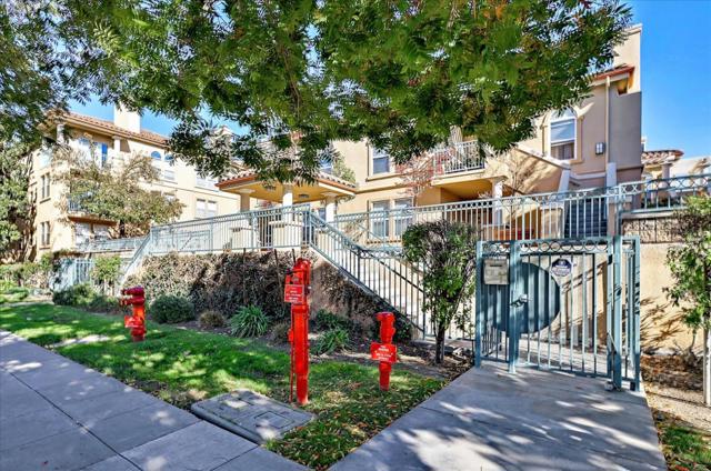 952 S 11th Street, San Jose CA: https://media.crmls.org/mediaz/69caa236-78e9-46ce-a8bc-53808362a765.jpg