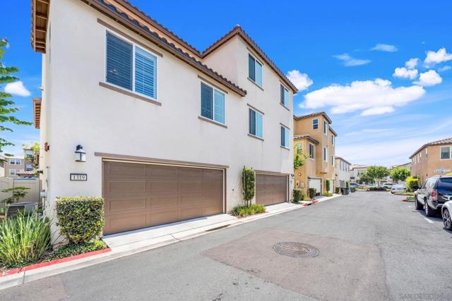 1319 Keck Road, Chula Vista CA: https://media.crmls.org/mediaz/69cac750-4b01-494b-a961-0a200c0ea282.jpg