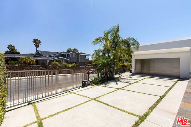 Drew Fenton | 817 ENCHANTED Way Pacific Palisades CA | MLS: 6838811