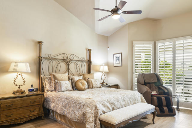 47295 Via Koron, La Quinta CA: https://media.crmls.org/mediaz/69ce338a-06d0-4c59-b78f-101885d17c4a.jpg