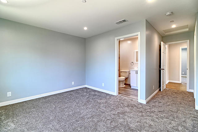 159 S Hayes Avenue, Oxnard CA: https://media.crmls.org/mediaz/69ceab5f-32e6-43ba-9e4e-aa54b1780a3a.jpg