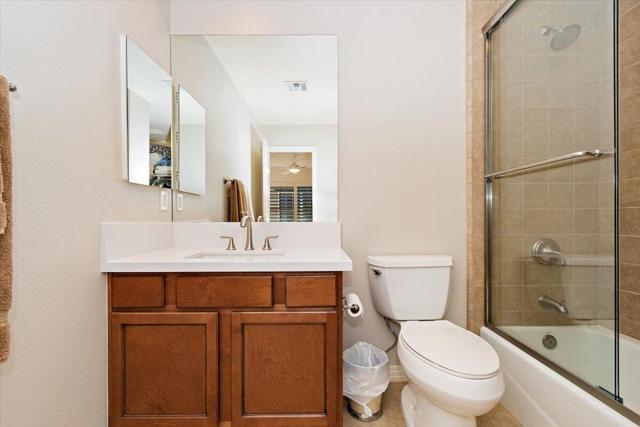 52190 Desert Spoon Court, La Quinta CA: https://media.crmls.org/mediaz/69cf612e-f6db-4893-af87-9589ed33c861.jpg