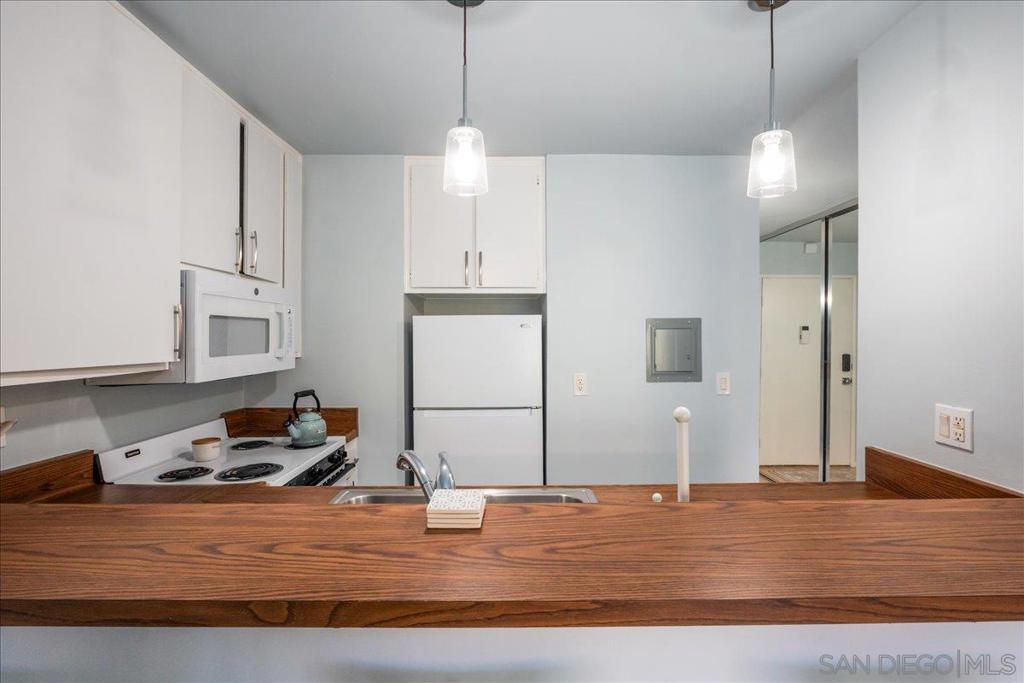 4600 Lamont - photo 8