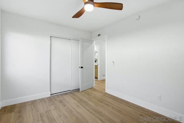 9555 Via Pereza, San Diego CA: https://media.crmls.org/mediaz/69d1c5b9-327a-4f4b-8177-1345e6466582.jpg