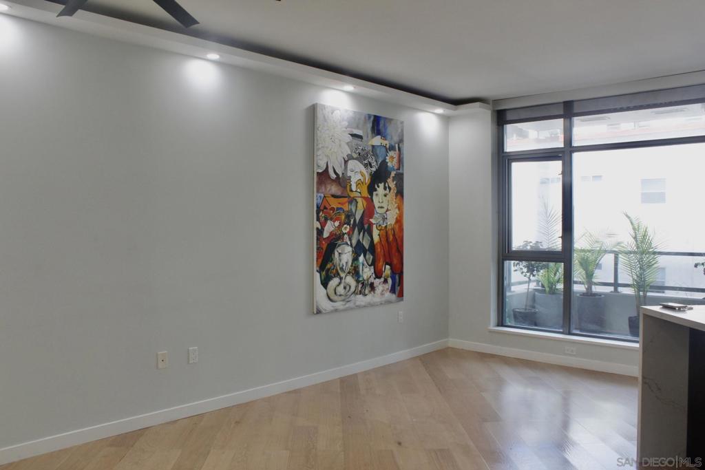 1441 9th Ave - photo 4