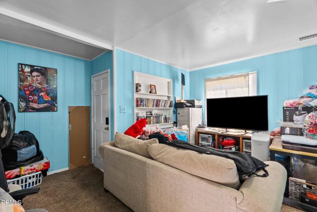 3171 E Los Angeles Avenue, Somis CA: https://media.crmls.org/mediaz/69d29584-3274-42ce-8e7c-83783a37e8ce.jpg