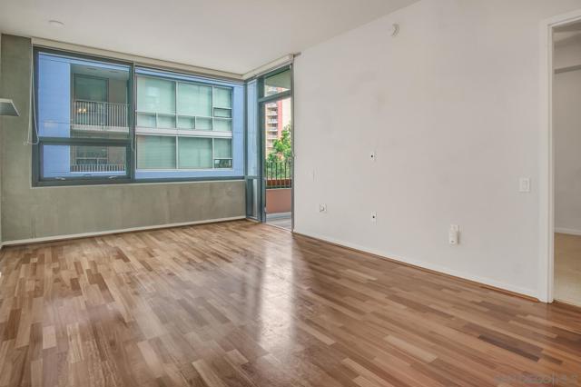 350 11th Ave, San Diego, California 92101, 1 Bedroom Bedrooms, ,1 BathroomBathrooms,Condominium,For Sale,11th Ave,250020794SD