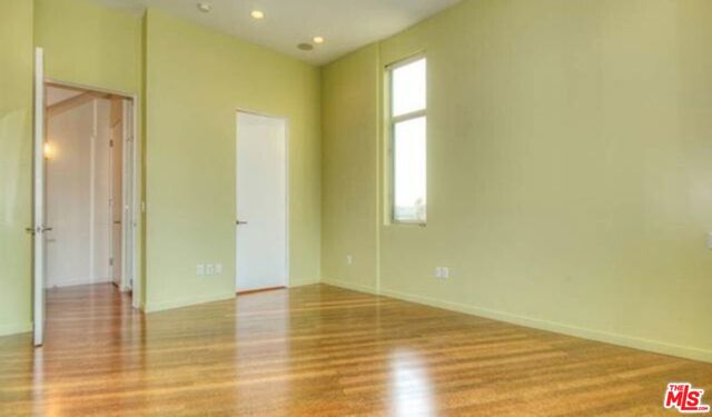2452 Penmar Avenue, Venice CA: https://media.crmls.org/mediaz/69d4b848-6b16-4fb8-938d-985b38202de5.jpg
