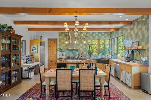 10525 Ojai Santa Paula Road, Ojai CA: https://media.crmls.org/mediaz/69d51bed-cfbc-4fb7-85e5-f8d2bb5c8a4a.jpg
