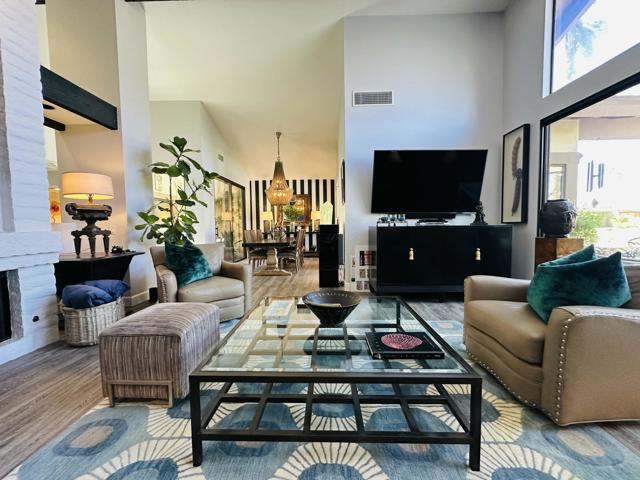 107 Tanglewood Trail, Palm Desert CA: https://media.crmls.org/mediaz/69d5cf58-6266-4e70-9a5d-65c2d89bc052.jpg