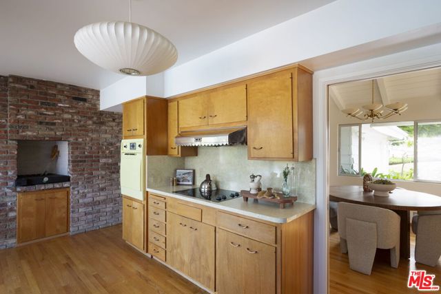 5 Caballeros Road, Rolling Hills, California 90274, 2 Bedrooms Bedrooms, ,3 BathroomsBathrooms,Residential,Sold,Caballeros,25585033