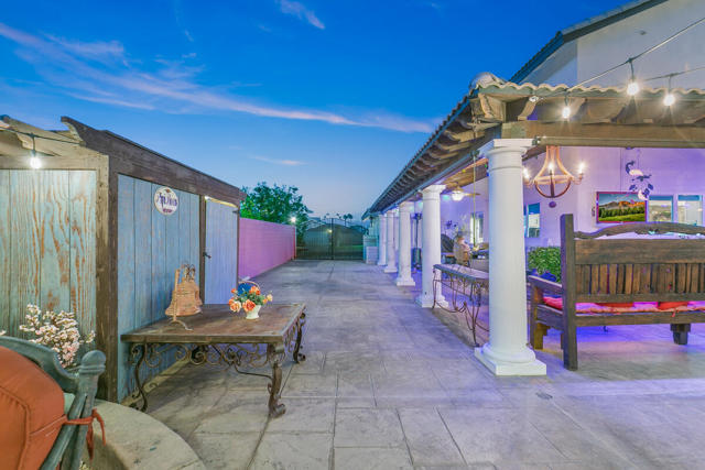 80687 Veranda Lane, Indio CA: https://media.crmls.org/mediaz/69d70ee4-0416-4fd9-b24e-8bb481dc3ab3.jpg