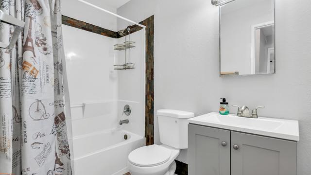 Image 19 of 34 For 68123 Calle Las Tiendas