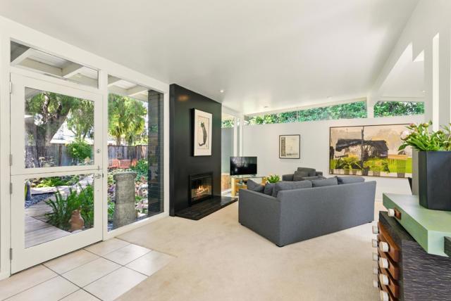 964 Colonial Lane, Palo Alto CA: https://media.crmls.org/mediaz/69d85cc2-b642-488d-8c04-333b993d281d.jpg