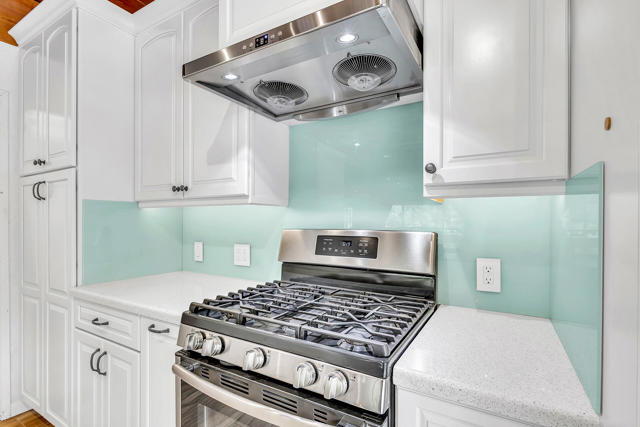 53200 Forest Lake Drive, Idyllwild CA: https://media.crmls.org/mediaz/69d9ab45-3809-4fea-8d49-39cd318addd0.jpg