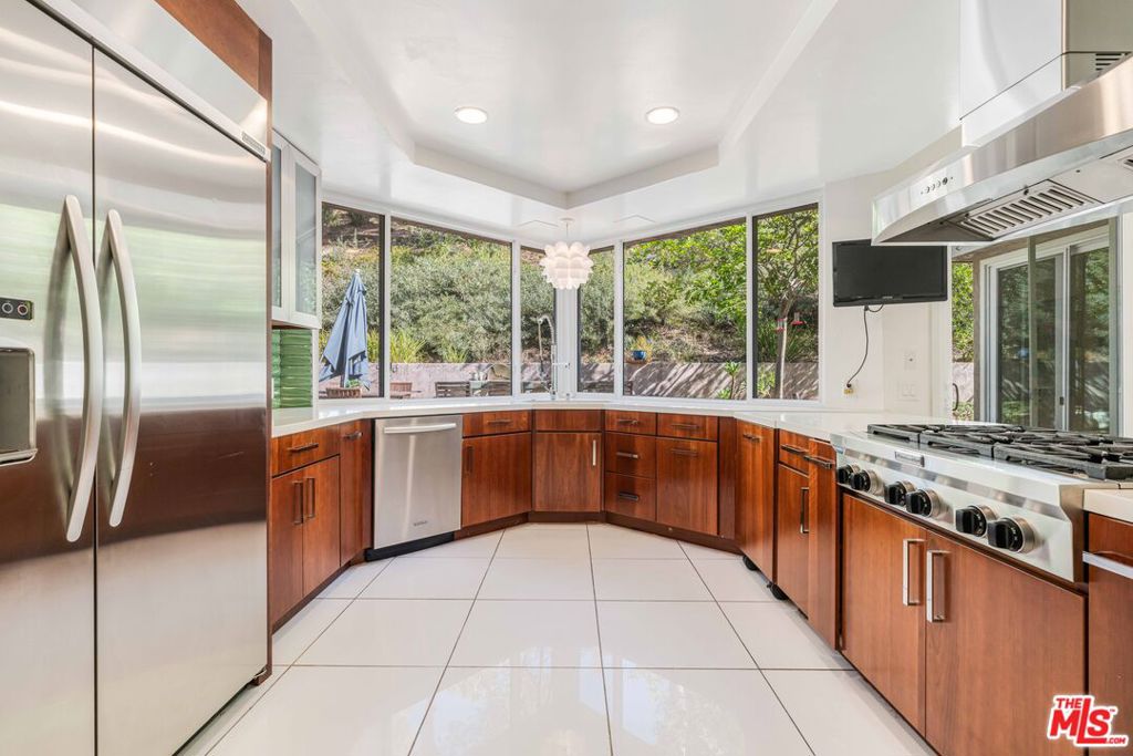 17151 Avenida De Santa Ynez — image 1