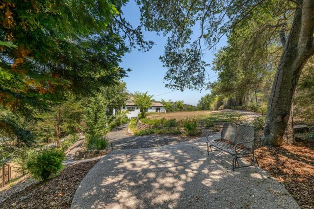 333 Raymundo Drive, Woodside CA: https://media.crmls.org/mediaz/69dcd521-7de3-41b7-a1a9-e3f26b447f51.jpg