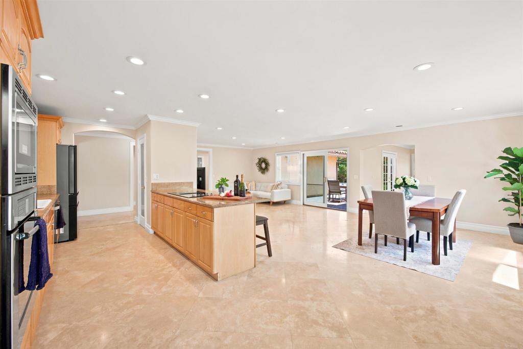 7738 Madrilena Way - photo 17