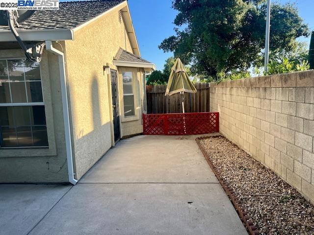 1201 Xandria Drive, Sacramento CA: https://media.crmls.org/mediaz/69dddb72-15f8-47f9-9c36-bc72be4d0ac8.jpg