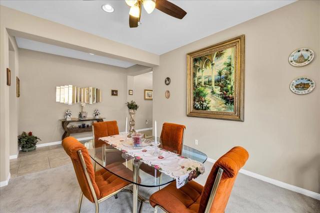 3854 Blue Sky Way, Palm Springs CA: https://media.crmls.org/mediaz/69e01f03-5cac-490f-bb26-534e34a2de67.jpg