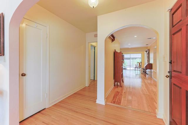 40 San Pedro Street, Salinas CA: https://media.crmls.org/mediaz/69e0cf22-51eb-4803-b569-350b6c181715.jpg