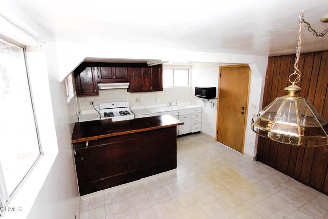 Detail Gallery Image 4 of 20 For 5021 Alvarado Rd, Carpinteria,  CA 93013 - 4 Beds | 3 Baths