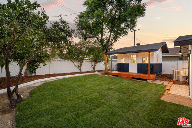 10425 Jordan Avenue photo 35