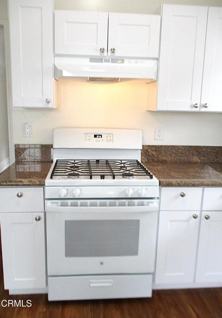 124 W Avenue 28, Los Angeles CA: https://media.crmls.org/mediaz/69e28a99-8403-4153-9a99-4695a4030ddd.jpg