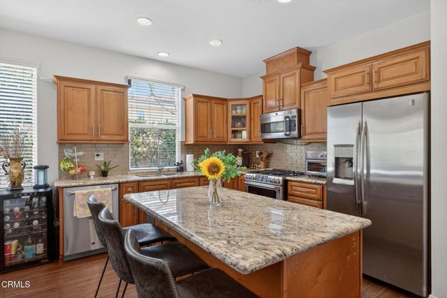 Detail Gallery Image 31 of 42 For 8514 Morningstar Ln, Canoga Park,  CA 91304 - 4 Beds | 4 Baths