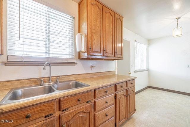 Detail Gallery Image 15 of 35 For 45309 Newtree Ave, Lancaster,  CA 93534 - 4 Beds | 2 Baths